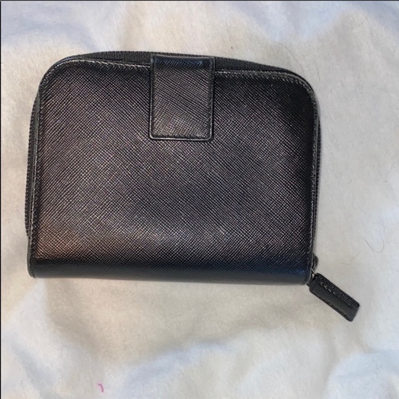 Prada wallet - Picture 3 of 7